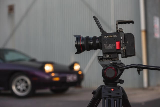 映像制作を映像制作会社に依頼するメリット