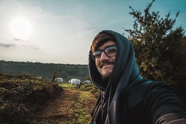 スマホでの自撮り動画が上手くいかない理由3つ